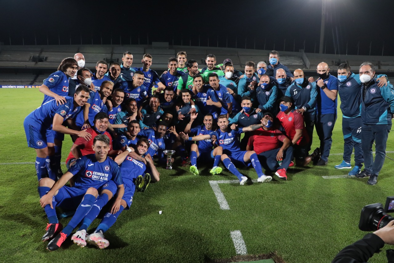 Cruz Azul se coronó campeón de la Copa GNP por México tras vencer a Chivas Guadalajara
