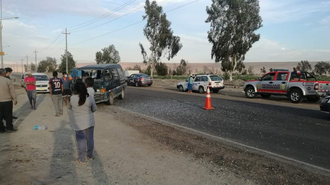 Tacna:  Chofer de combi provoca accidente de tránsito