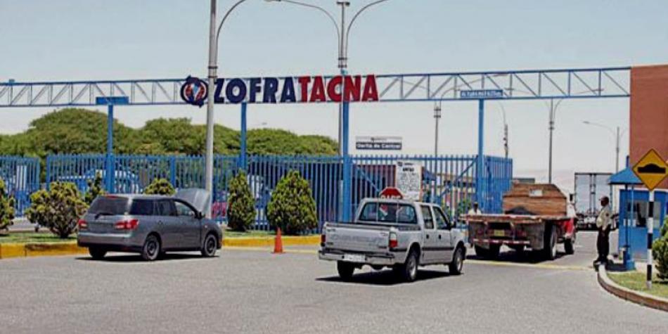 Comerciantes de Tacna exigen reabrir la frontera terrestre con Chile para salvar sus negocios