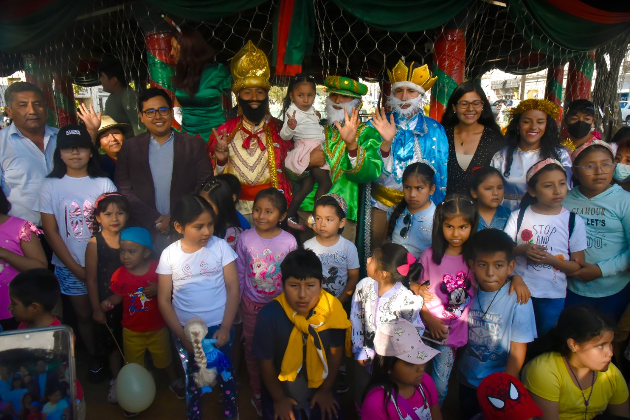 Población tacneña participó de la tradicional Bajada de Reyes