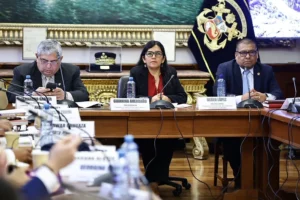 Comisión de Constitución, Reglamento y Relaciones Exteriores