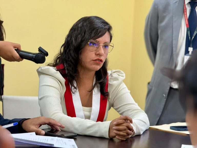 Diputada de Tacna no encuentra a gobernador Luis Torres