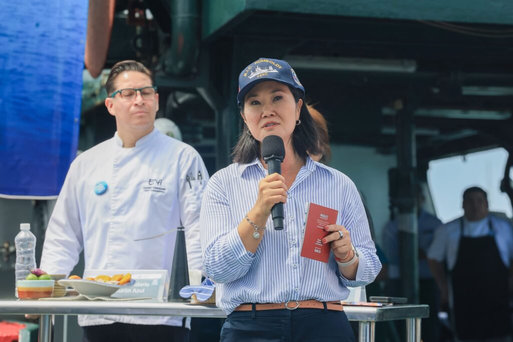 Keiko Fujimori y el niño costero